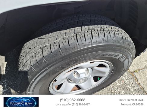 Used 2018 Toyota Tacoma SR RWD image 22