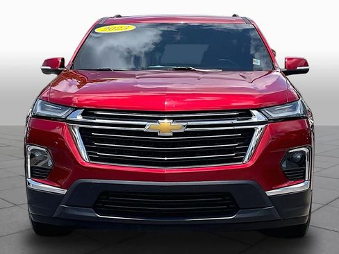Used 2023 Chevrolet Traverse LT FWD image 4