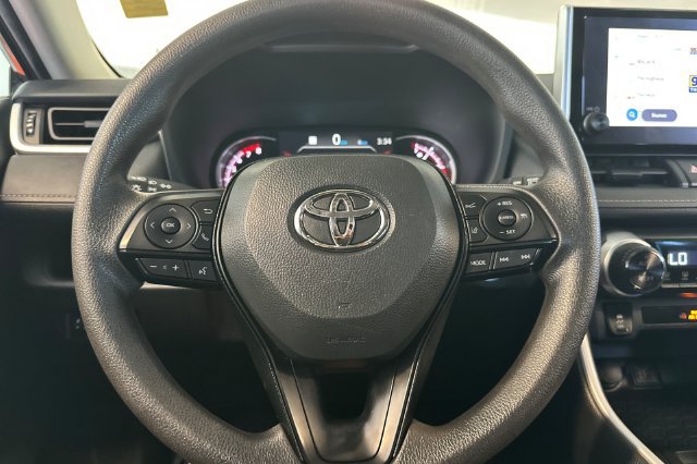 Certified 2025 Toyota RAV4 XLE AWD/4WD image 27