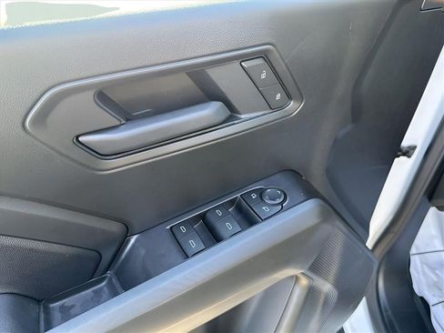 New 2026 Chevrolet Colorado W/T image 12