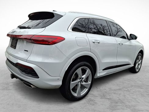 Used 2025 Audi Q5 Premium Plus image 6