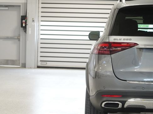 Used 2026 Mercedes-Benz GLE 350 4MATIC image 9