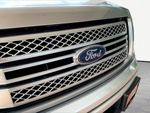Used 2014 Ford F150 Platinum AWD/4WD image 32