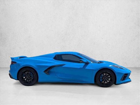 Used 2023 Chevrolet Corvette Stingray Premium Conv w/ Z51 Performance Package RWD image 4