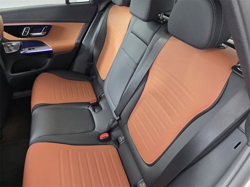 New 2026 Mercedes-Benz GLC 300 image 13