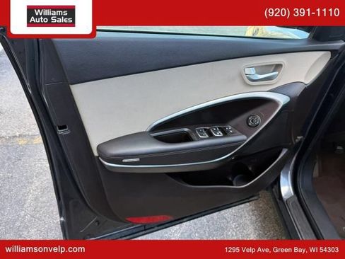 Used 2017 Hyundai Santa Fe Sport AWD/4WD image 10
