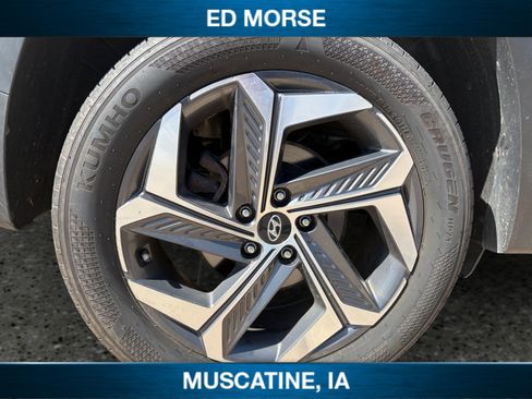 Used 2022 Hyundai Tucson Limited AWD/4WD image 11