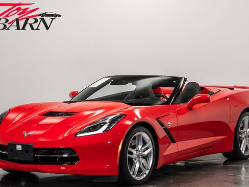 Used 2019 Chevrolet Corvette Stingray Convertible Z51 2LT image 1