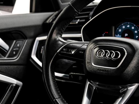 Used 2020 Audi Q3 2.0T Premium w/ Convenience Package AWD/4WD image 24
