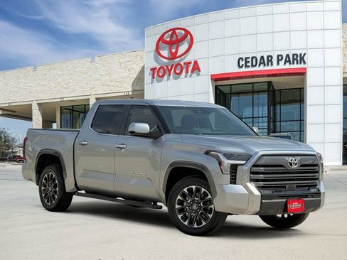 Used 2025 Toyota Tundra Limited RWD image 1