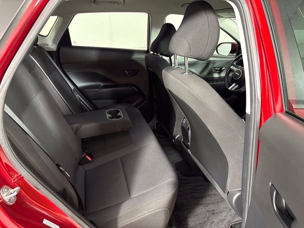 Used 2025 Hyundai Kona SEL FWD image 19