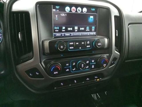 Used 2017 GMC Sierra 1500 SLT w/ SLT Premium Package AWD/4WD image 32