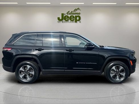 Used 2023 Jeep Grand Cherokee 4WD 4xe image 4