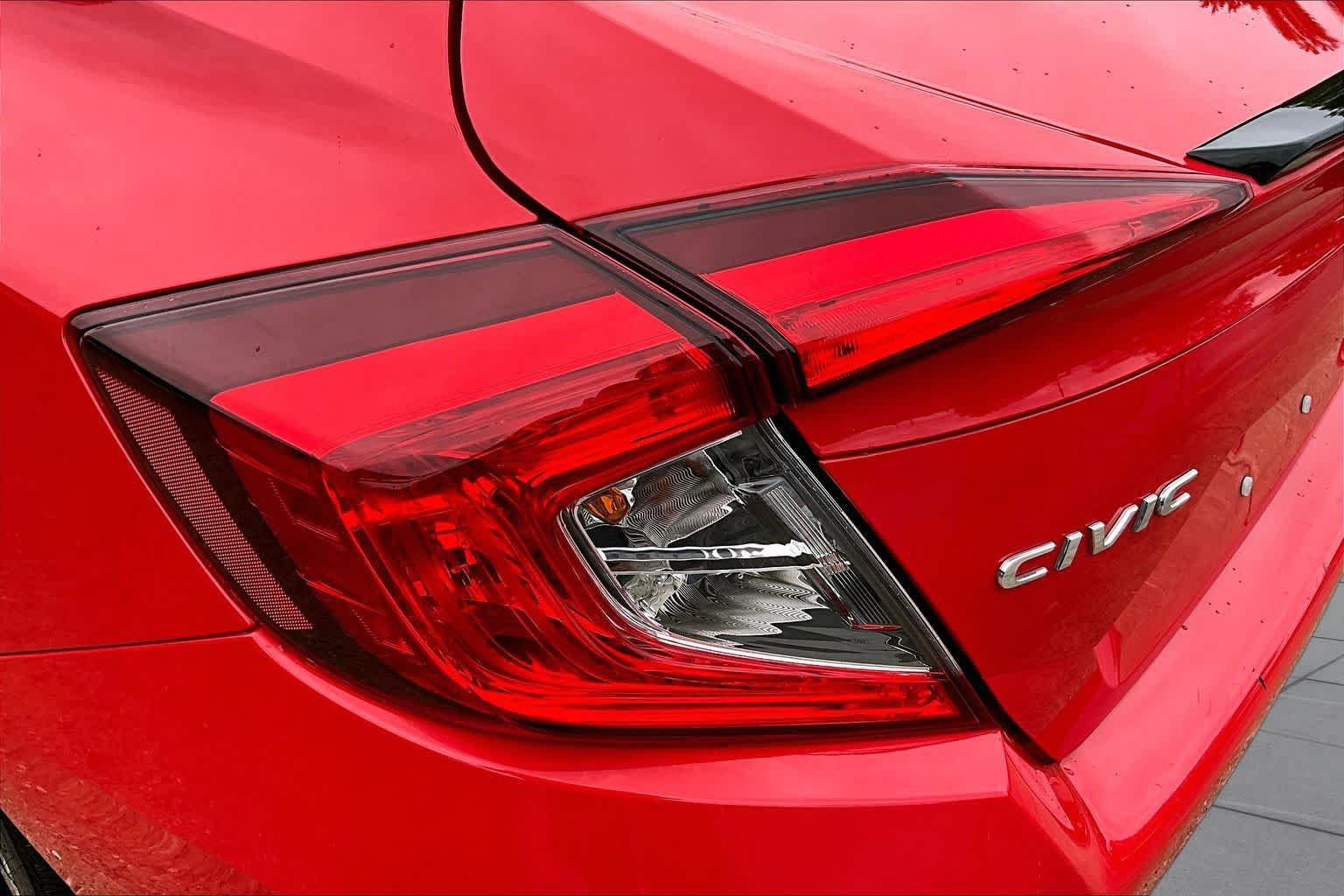 Certified 2019 Honda Civic Sport image 29