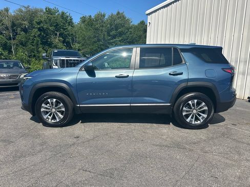 Used 2026 Chevrolet Equinox LT FWD image 9
