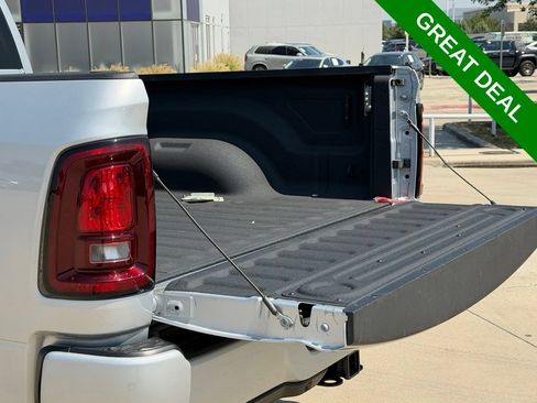 Used 2026 RAM 2500 Big Horn AWD/4WD image 43