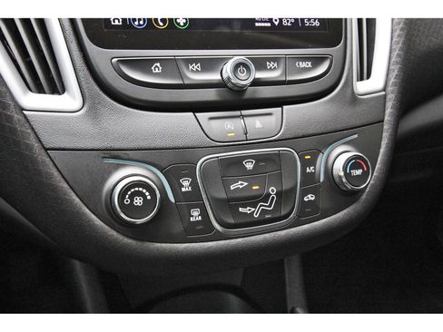 Used 2024 Chevrolet Malibu RS FWD image 27