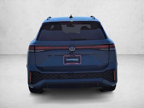 New 2026 Volkswagen Tiguan SE R-Line image 6