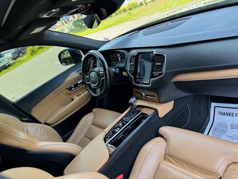 Used 2019 Volvo XC90 T6 Inscription w/ Advanced Package AWD/4WD image 17