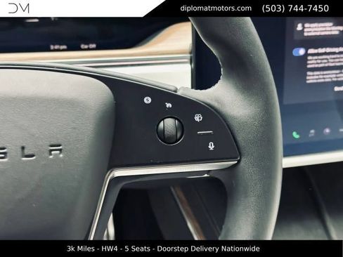 Used 2026 Tesla Model S AWD/4WD image 30