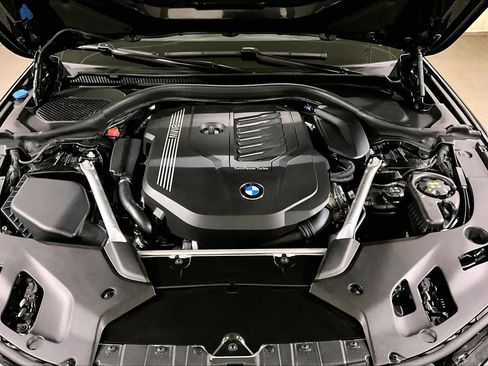 Used 2023 BMW 540i xDrive w/ M Sport Package AWD/4WD image 29