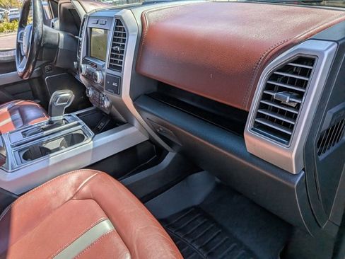 Used 2019 Ford F150 Platinum image 21