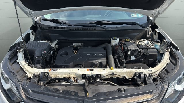 Used 2020 Chevrolet Equinox LT w/ Driver Convenience Package AWD/4WD image 18