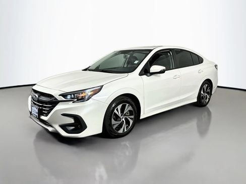 Used 2024 Subaru Legacy Premium AWD/4WD image 4