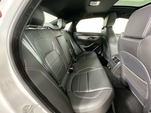 Used 2024 Jaguar XF R-Dynamic SE AWD/4WD image 41