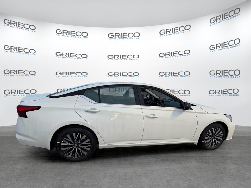 New 2026 Nissan Altima 2.5 SV FWD image 7