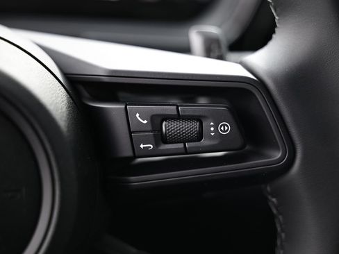 New 2026 Porsche Cayenne AWD/4WD image 37