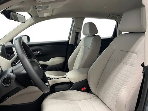 New 2025 Honda HR-V LX image 12
