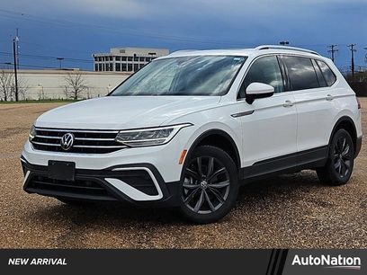 Used 2022 Volkswagen Tiguan SE