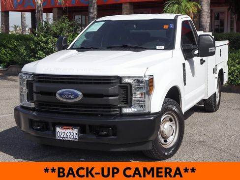 Used 2018 Ford F350 XL w/ Power Equipment Group RWD image 4