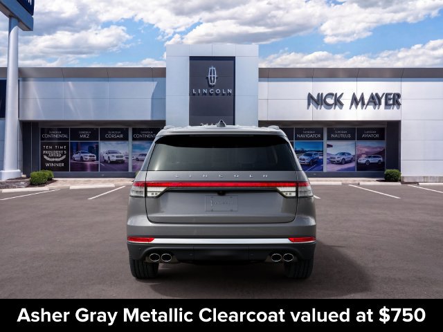 New 2027 Lincoln Aviator AWD image 4