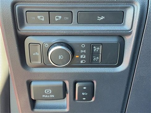 Used 2022 Ford F150 XLT w/ Equipment Group 302A High image 28