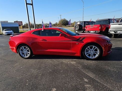 Used 2021 Chevrolet Camaro LS image 8