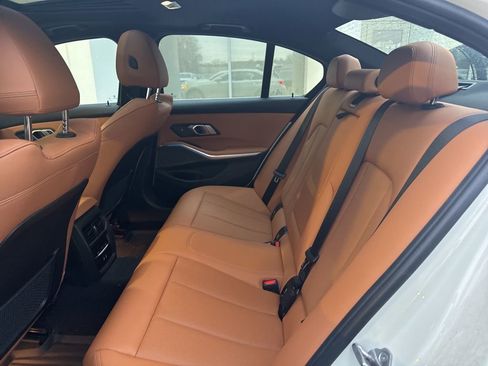 Used 2023 BMW 330i xDrive Sedan w/ Premium Package image 20