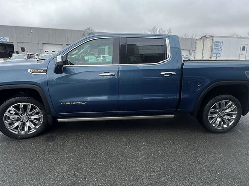 New 2026 GMC Sierra 1500 Denali w/ Denali Reserve Package AWD/4WD image 4