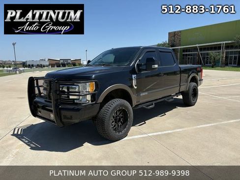 Used 2017 Ford F250 Lariat w/ Lariat Value Package AWD/4WD image 1