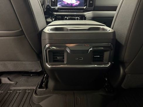 New 2025 GMC Sierra 2500 SLT image 18