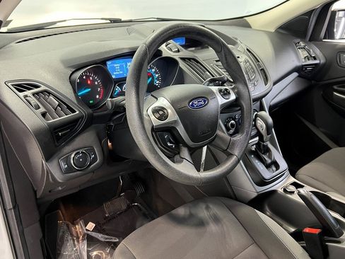 Used 2015 Ford Escape S image 26