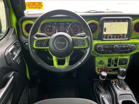 Used 2021 Jeep Gladiator Mojave AWD/4WD image 6