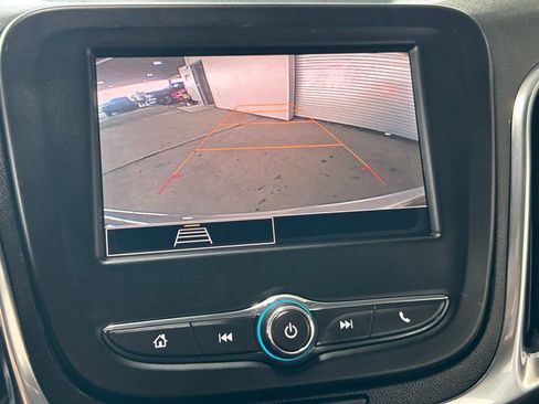 Used 2024 Chevrolet Equinox LS image 24