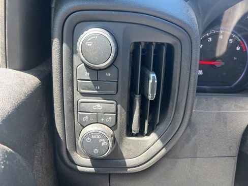 Used 2022 Chevrolet Silverado 2500 Custom w/ Gooseneck/5TH Wheel Package AWD/4WD image 26