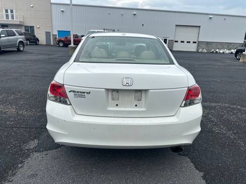 Used 2010 Honda Accord EX-L image 4