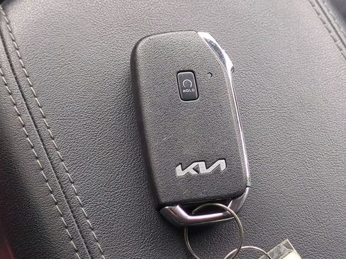 Used 2024 Kia Seltos EX AWD/4WD image 35