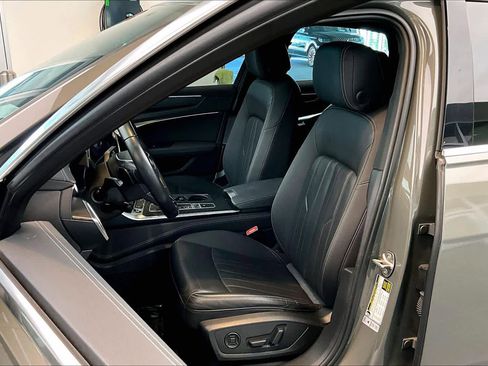 Used 2023 Audi A6 Premium Plus w/ Premium Plus Package image 7