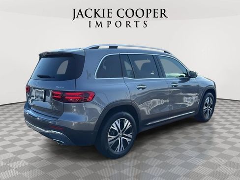 New 2026 Mercedes-Benz GLB 250 4MATIC image 5