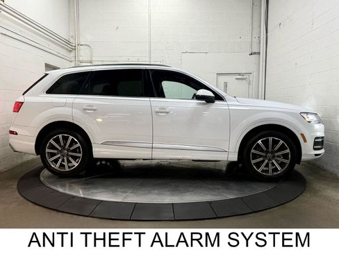 Used 2017 Audi Q7 3.0T Premium Plus AWD/4WD image 8
